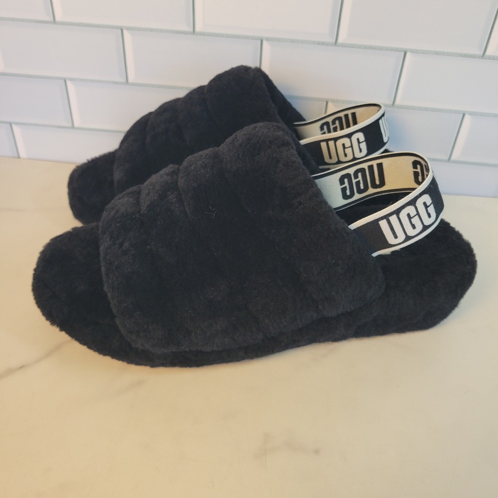 UGG Fluff Yeah Slide Slippers Size 10 Black Sheepskin Platform Sandals Womens